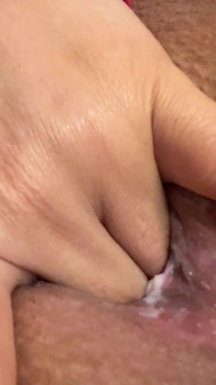 Latina Kaithsaumeth- Creamy Orgasm - Slimy Pussy