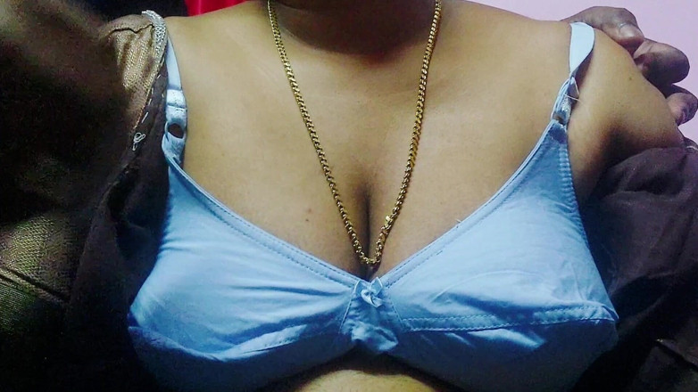 Desi Mohini: Mein bhabhi heißer sex mit stiefvater