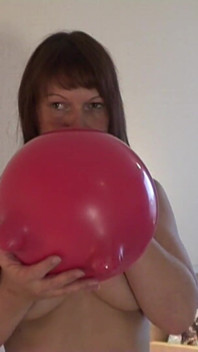 B2p in the Hotel - Red Balloon