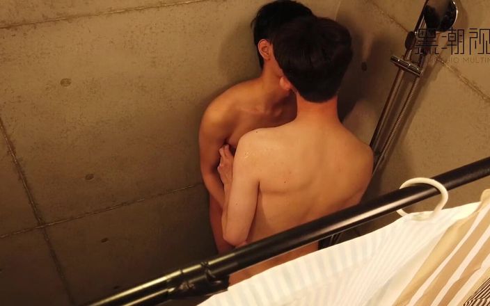 Kuroshio: Shower sex in the gym between friends