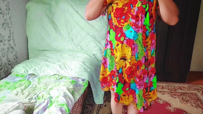 Kitty_Cross: Sexy pre-cumming cut péro pleskání s hladkými nohami mě nadrží