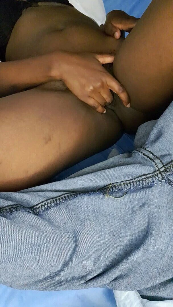 BMCs: Little Finger Fucking My Pussy