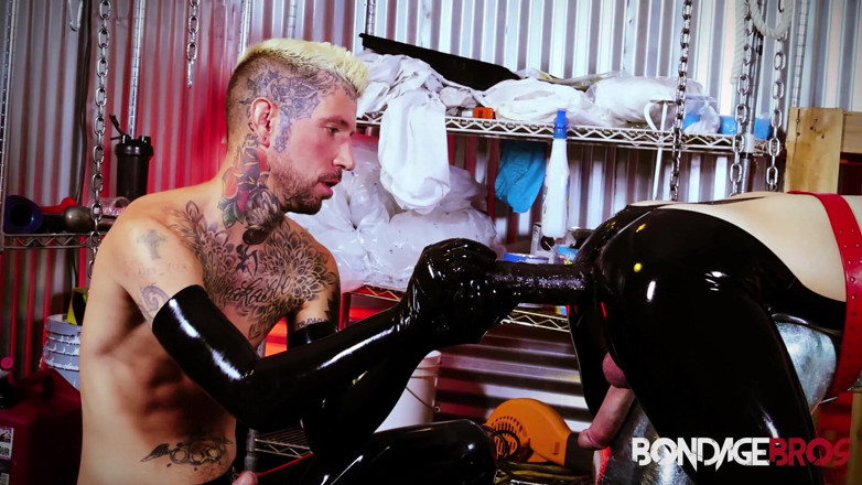 Bondage Bros: Stretching Devin's Hole