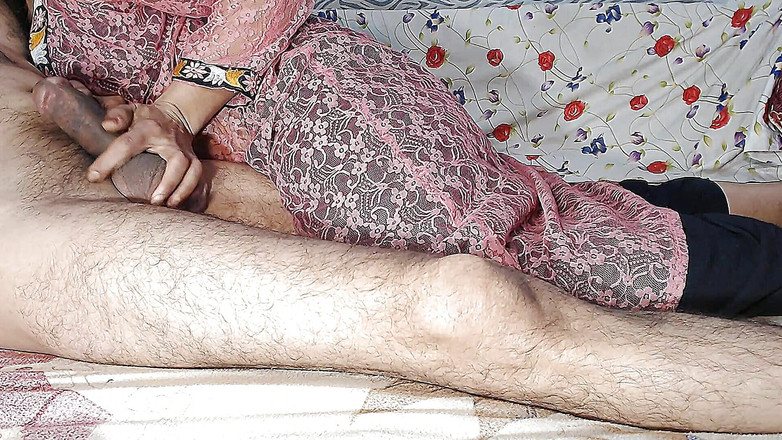 Netu: Desi pákistánská bhabhi kundička ošukaná hardsexem zezadu