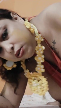 Náctiletý chlapec šuká bohatého Bhabhi! Indický teen sex