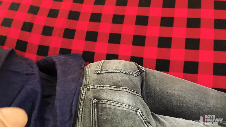 Boys half-way house: Imparerà ad amarlo qui