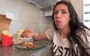 hot_ruby_official: Me encanta hamburguero con semen