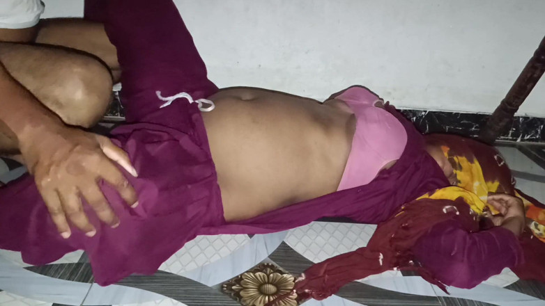 Bhabhi UP: The Meat Seller Is Ahead of Khala's Boy.