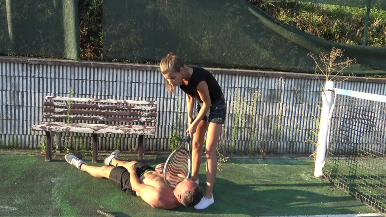 Femdom Austria: Tennis Femdom!