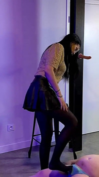 French Pegging - Suscriptor De Reparto De Bts: Entrevista, Fouet, CBT Y Adoración De Los Pies