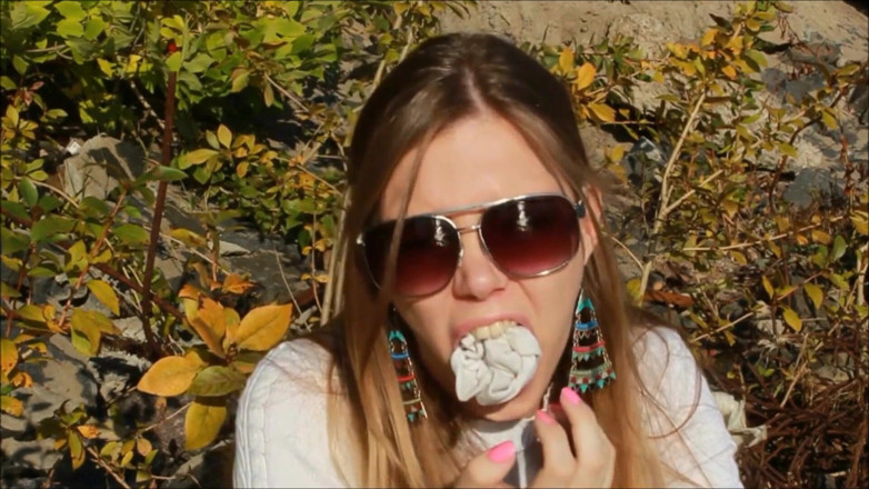 Selfgags classic: Ağzı tıkalı çekici model