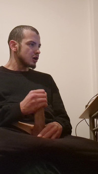 Bolas llenas de esperma finalmente vaciadas