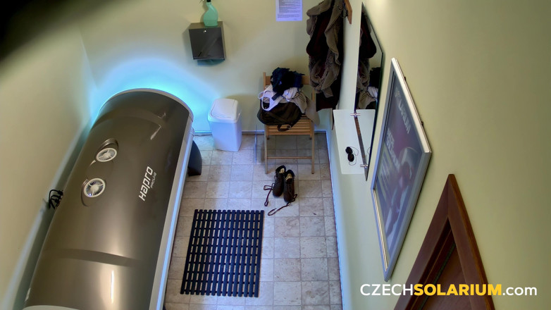 Czech Solarium: Czech Solarium 14: 18+ Brunette Showing off Her Tight Young Pussy