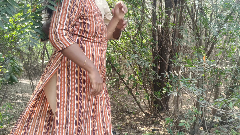 Inba: Studentin ficken im freien