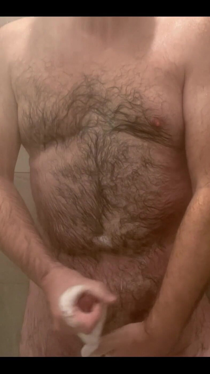 Djdavexxx: Quick Shower