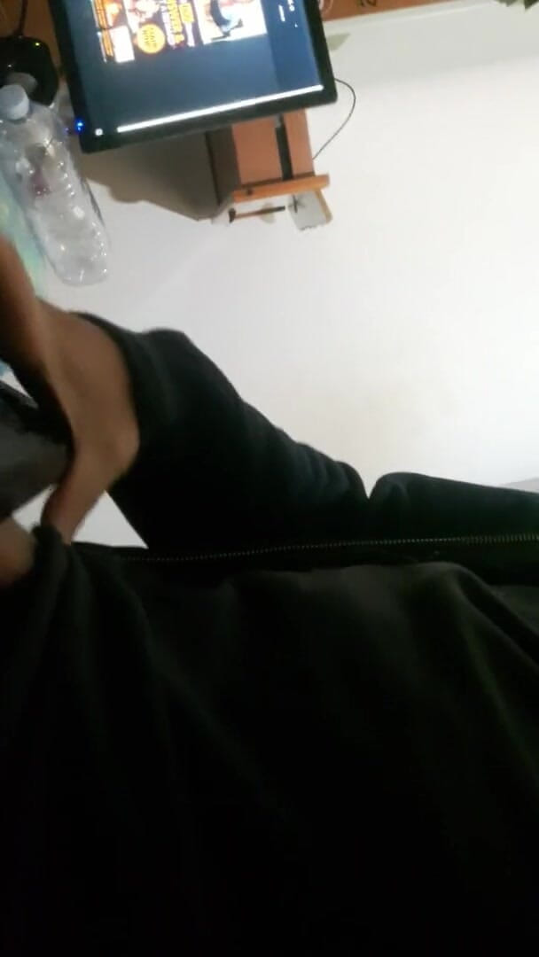 Lo Zborro: Büyük İtalyan yarağı sadece ateşli kızlar için