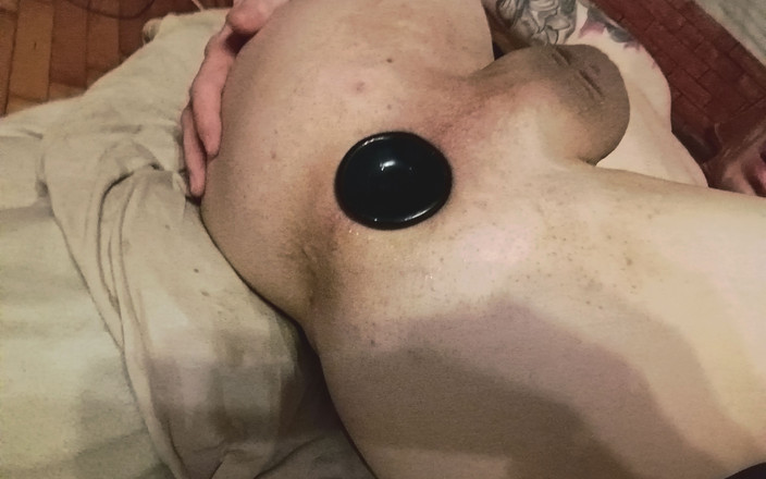 Norbi2888: Dildo anale a casa