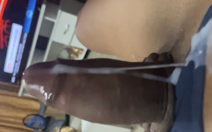 Brunettehotts: Một chút tinh dịch trong chuyển động chậm để bạn có thể...