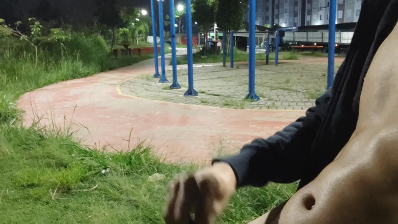 Lekexib: Sborro in piazza 2