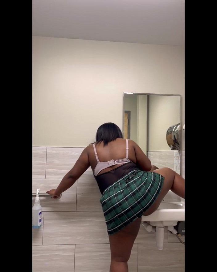 Anye Meshell: Shhh – saya ponteng kelas jangan beritahu!