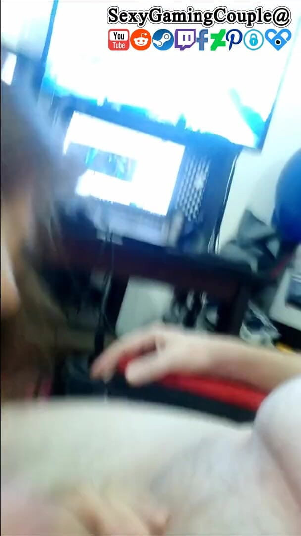 SexyGamingCouple: Aliah was looking so sexy - I had to submerge my...