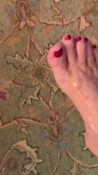 Cum on Stepaunt's Feet with Red Nails and Anklet JOI Dirty Talk MILF GILF Footjob
