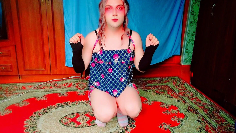 Kitty_Cross: Pantat crossdresser posisi tegar panas model comel celah Mtf Crossdresser...