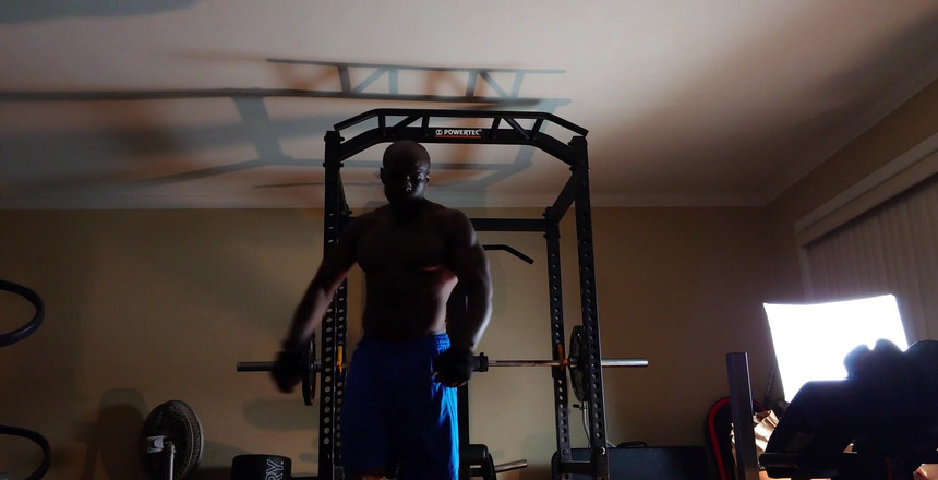 Hallelujah Johnson: Tập luyện sức đề kháng Tập thể dục hôm nay cung...