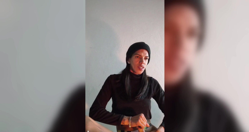 Tsdanisantos1: 我在家，dd 很好，炫耀我的脚，我射了很多