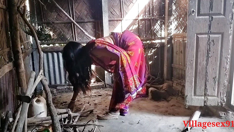 Villagesex91: 村の妻の後背位スタイルの屋外での性交、Villagesex91による公式ビデオ