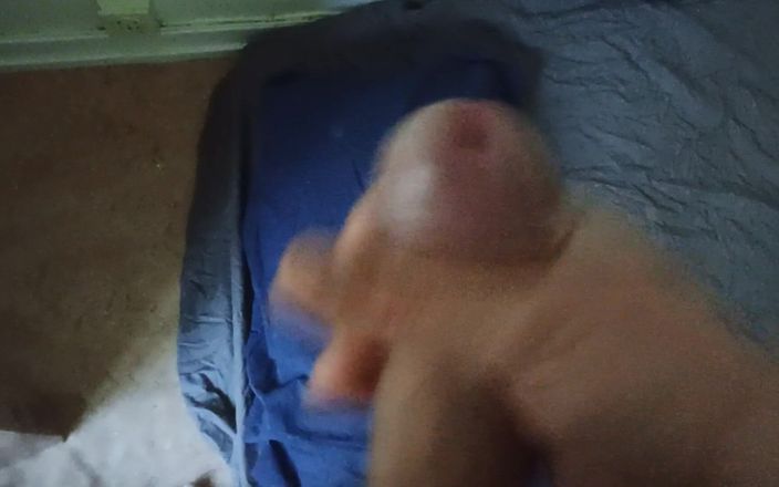 Ed Eden: Éjaculation, oreiller