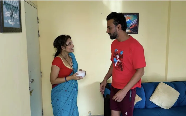 Zoyarat hore ultra: The Sister-in-law Next Door Came to Ask for Sugar