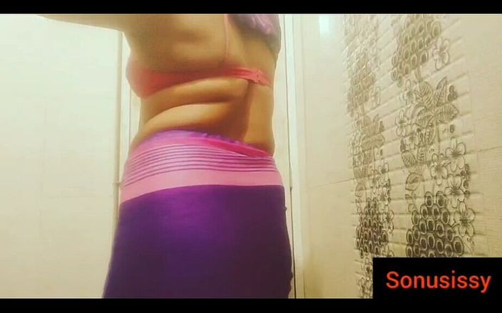 Sonusissy: Sonu, tapette indienne sexy, nombril, strp