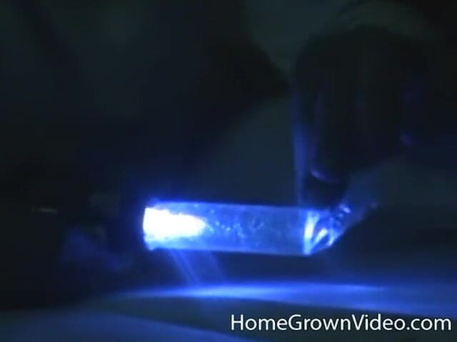 Homegrown BBW: Fun after shower with glow in the dark toys
