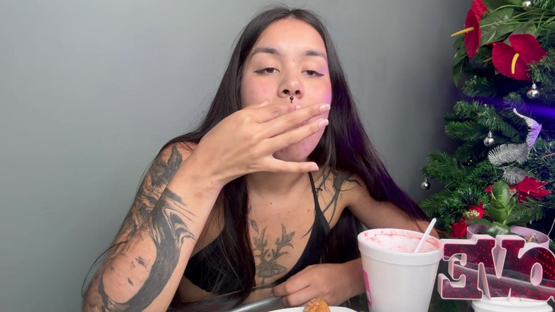 Rollerpublic: Lets Eat Together