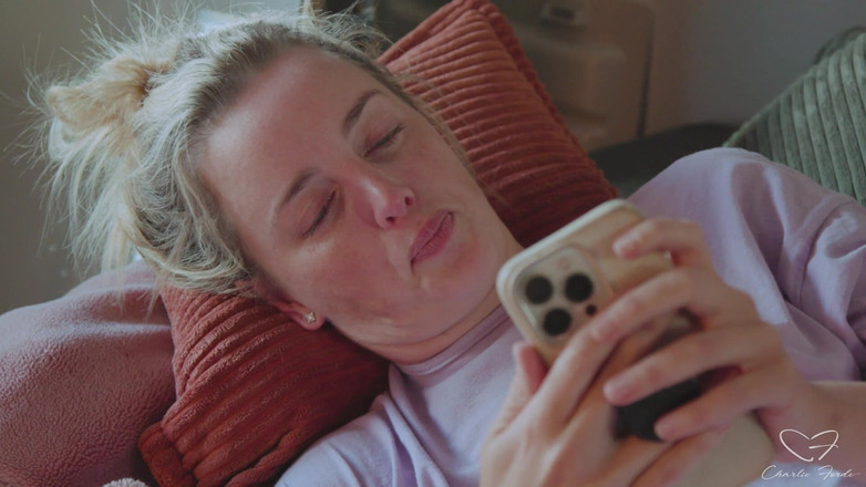 CharlieForde: Không có nhà cho những ngày lễ với Charlie Forde,...