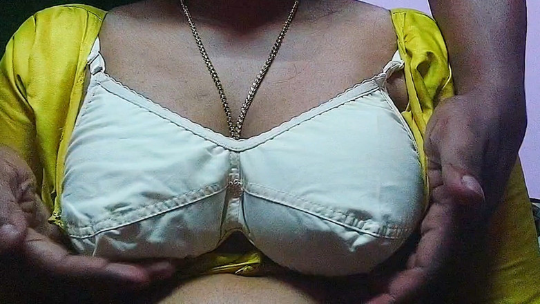 Desi Mohini: Hardcore sex my Sexy Juicy Indian babe
