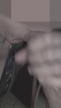 Hotwife pompino veloce per il vicino a casa