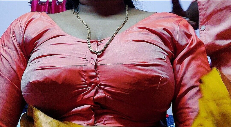 Desi Mohini: 어린 주인과 섹스하는 인도 모히니 핫한 밀프 발정난 하녀