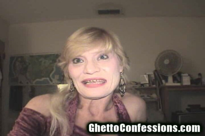 Ghetto Confessions: 자지 그렘린을 빠는 게토 할망구 괴물 신부 자지!