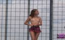 Dream Girls: Tanzen, nackt auf einer parkgarage