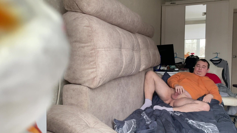 Limara19981: Mladý muž Limara19981 masturbuje a užívá si orgasmus