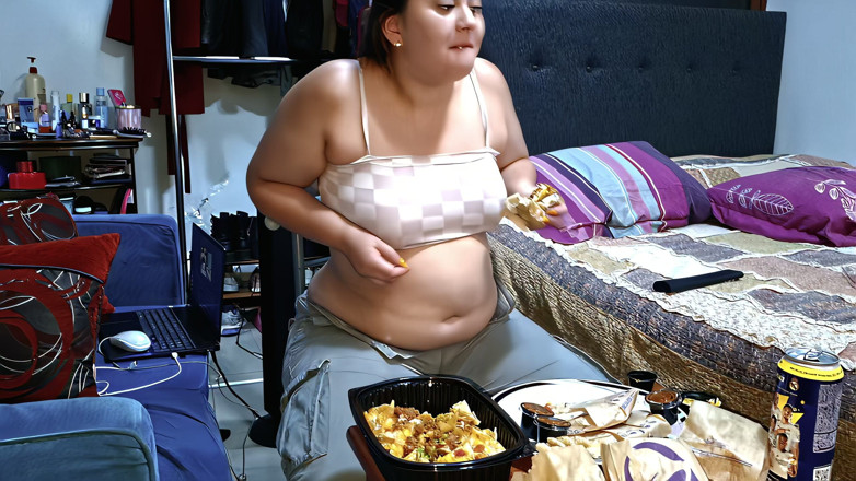 Nicole Passat: Nicole的毛绒完美