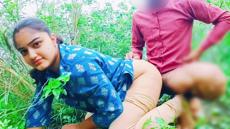 Your_aisha: Indian Village Girl First Time Fuck Her Tight Pussy Outdoor...
