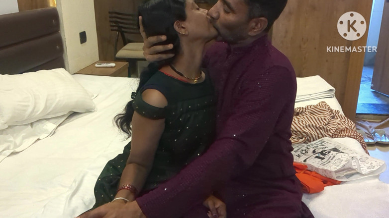 Kirankirati: Bhabhi Ki Chudai in Green Dress XXX Sex