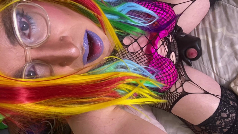 Natasha Sparklez: Rainbow Sissy Natasha Eats Cum