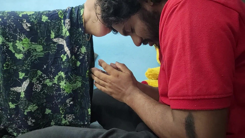 Vaigavarun Feet romance: Ballen breken