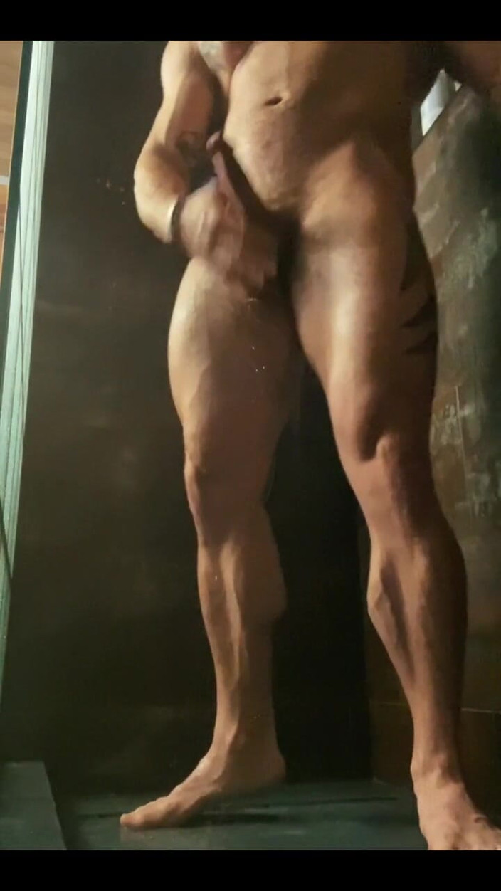 Leo Bayne: Маленьке після тренування в понеділок вранці весело