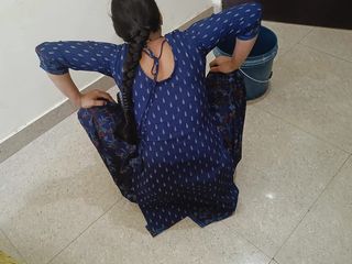 Sakshi Pussy: Young Indian Desi Village Step-sister Was Trying to Hard Blowjob...