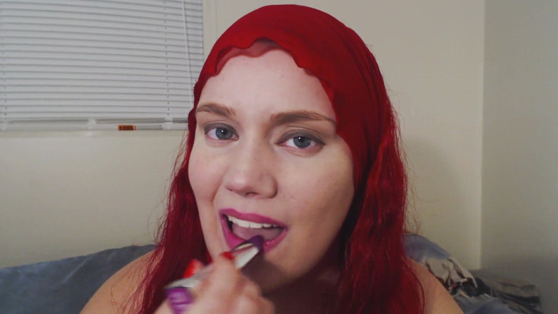 Scarlet Vixen: 吮吸恋物癖玩弄自己